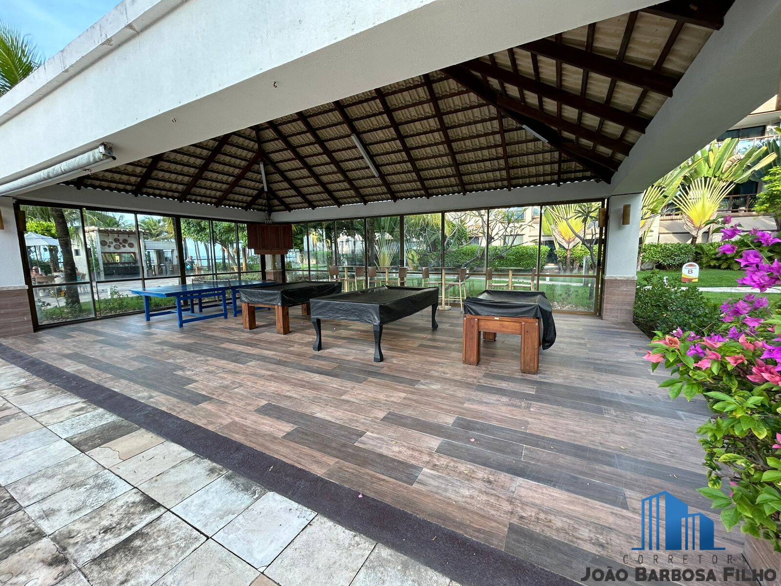 Apartamento à venda com 3 quartos, 95m² - Foto 19