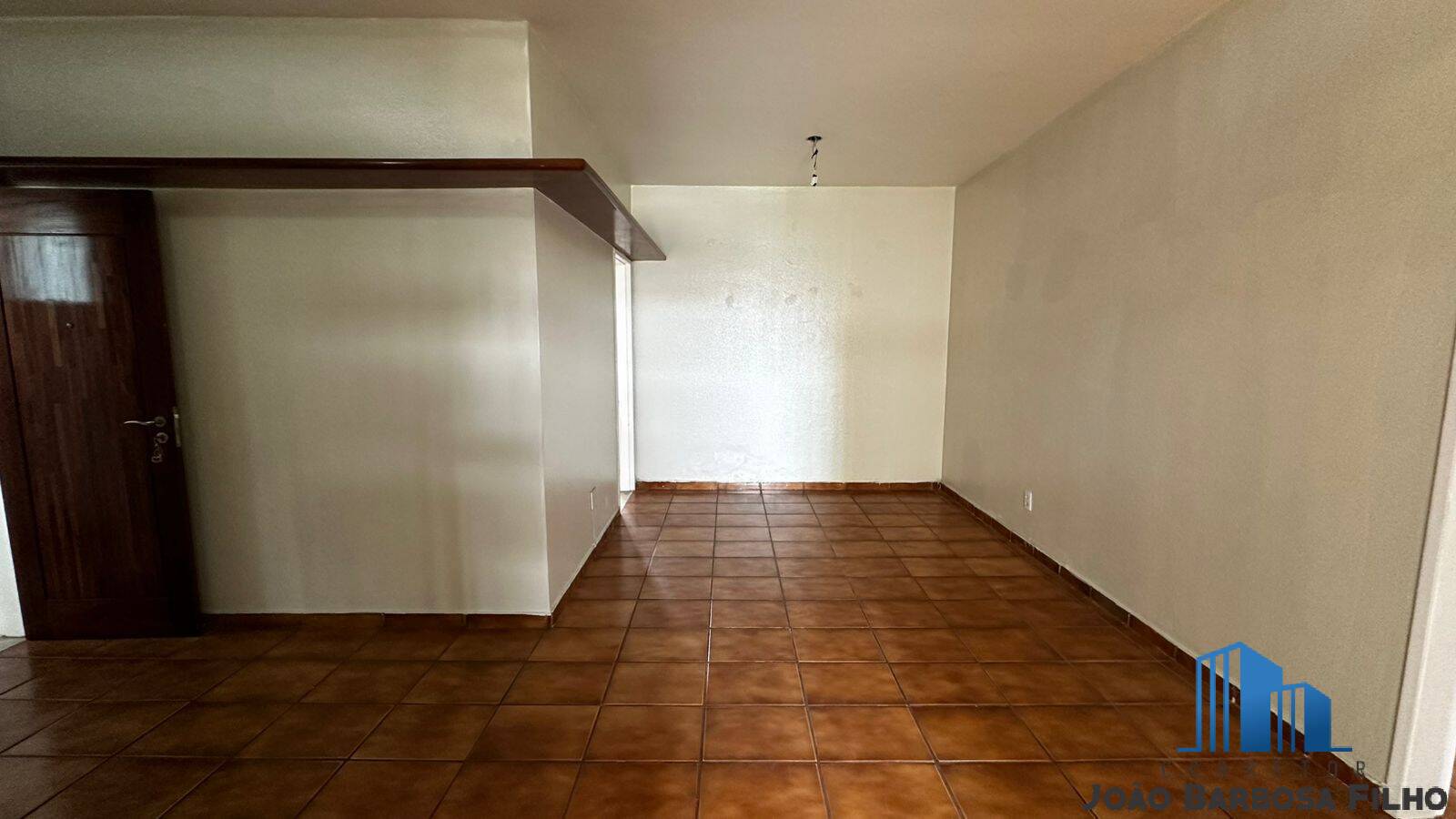 Apartamento à venda com 3 quartos, 130m² - Foto 4