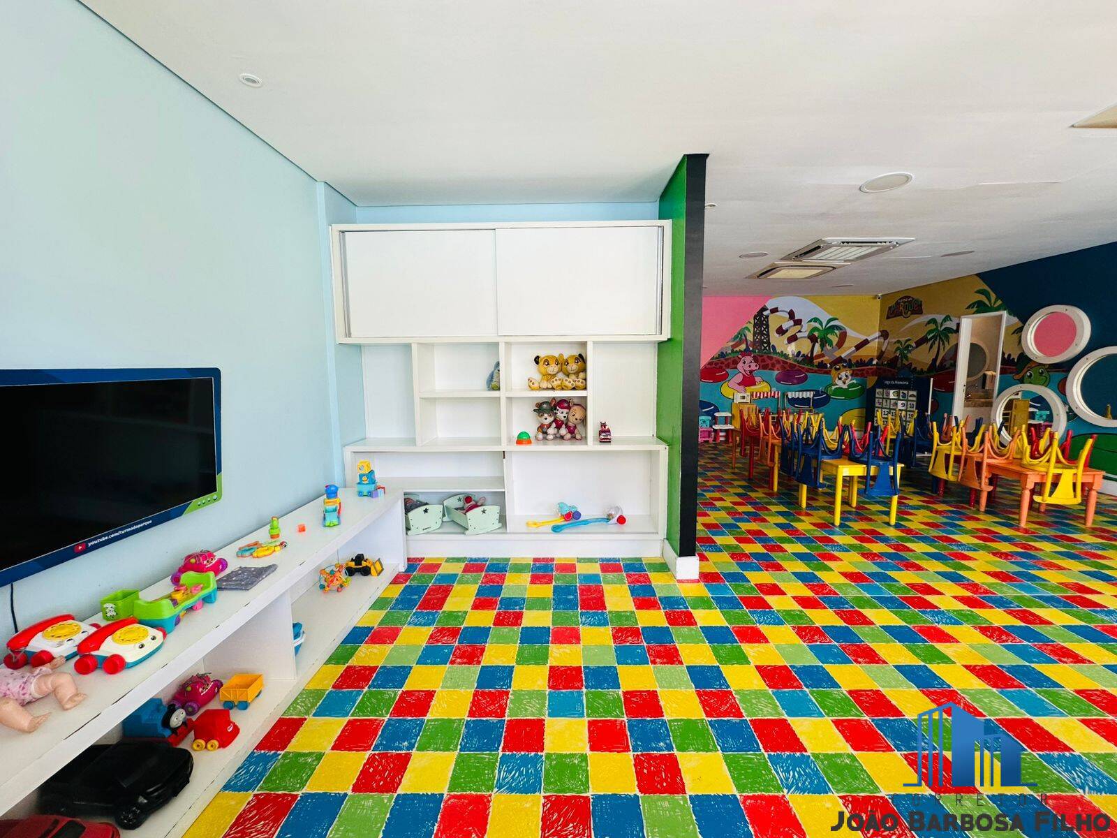 Apartamento à venda com 3 quartos, 135m² - Foto 42