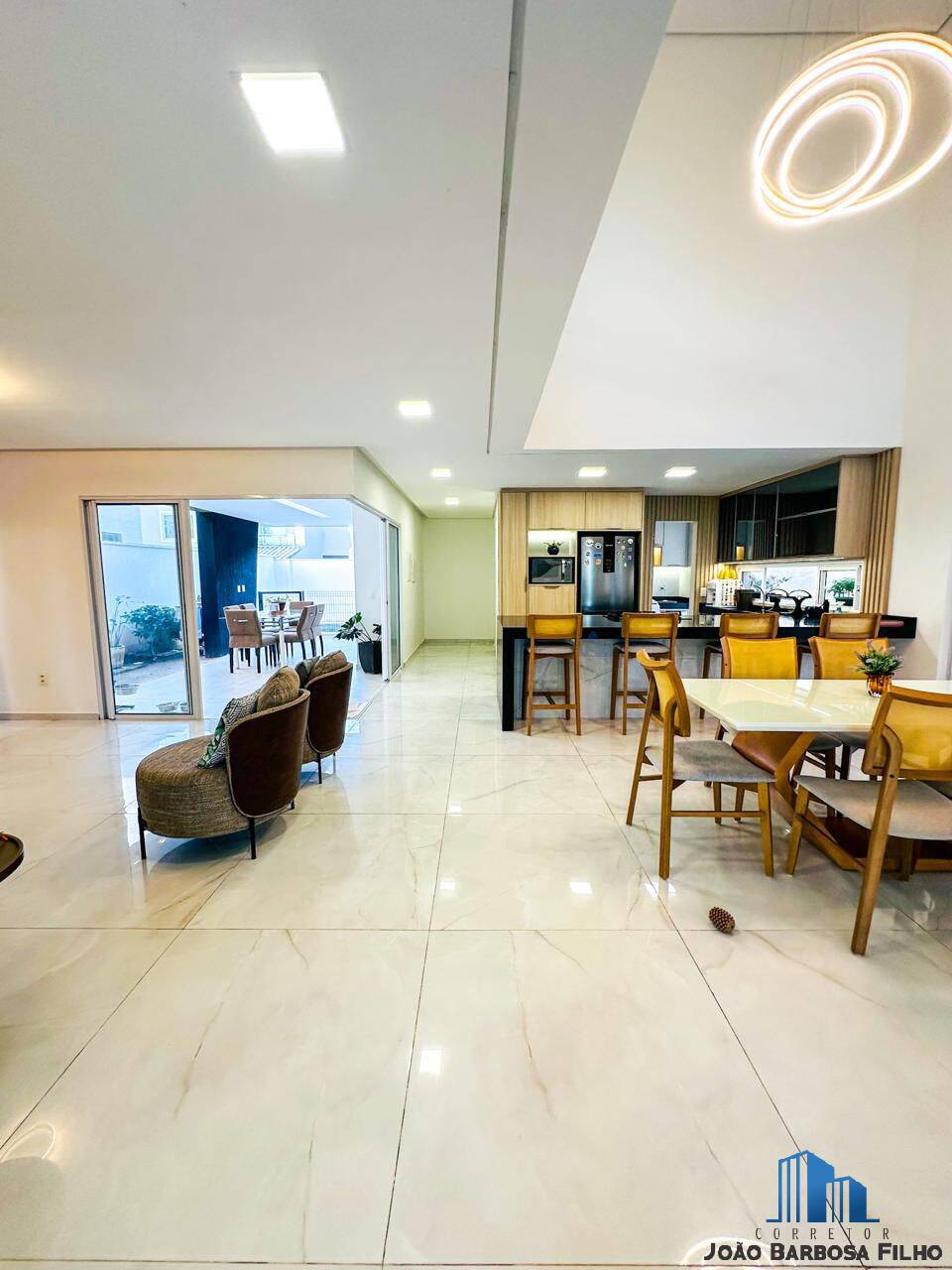 Casa, 4 quartos, 257 m² - Foto 5