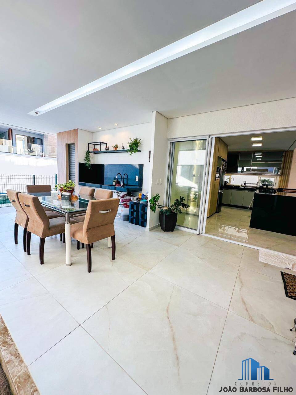 Casa, 4 quartos, 257 m² - Foto 26