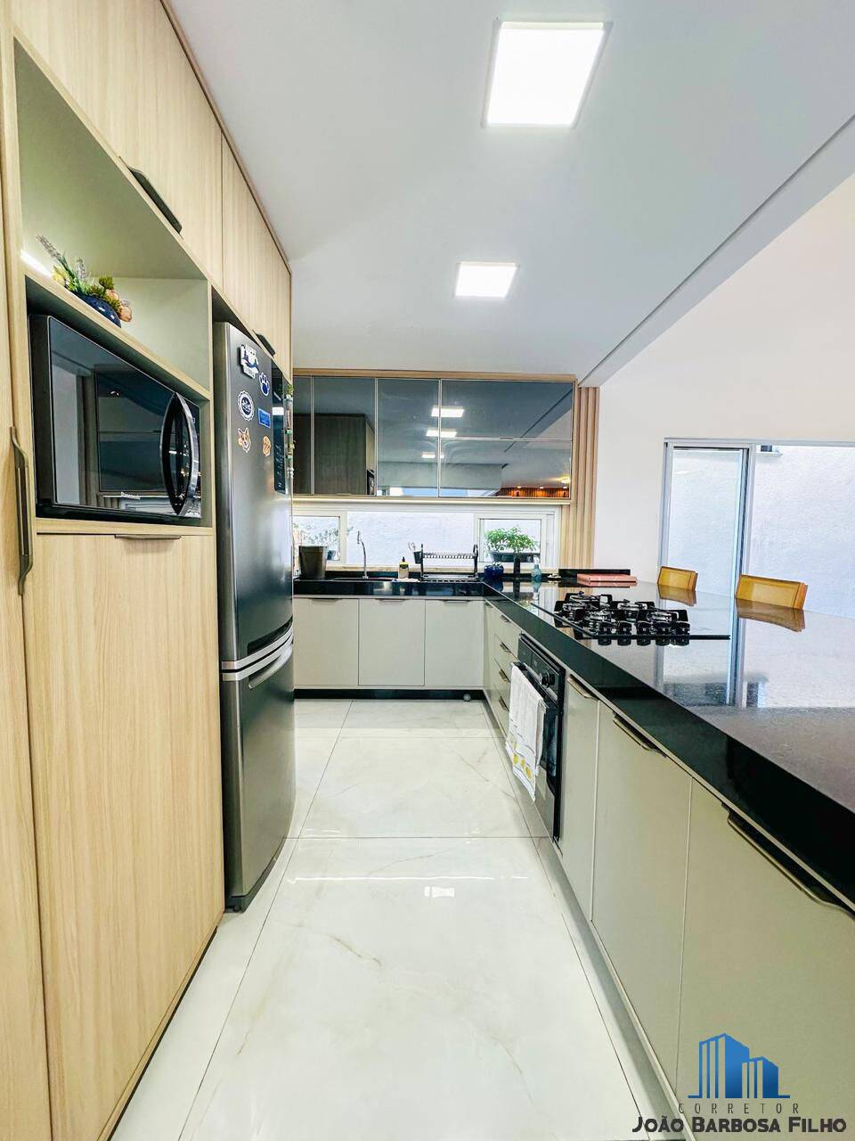 Casa, 4 quartos, 257 m² - Foto 10