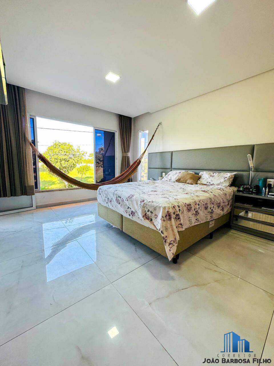 Casa, 4 quartos, 257 m² - Foto 14