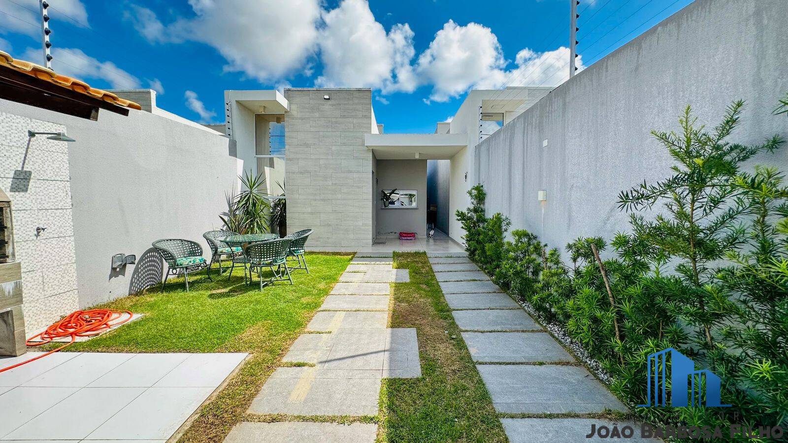 Casa, 3 quartos, 90 m² - Foto 1
